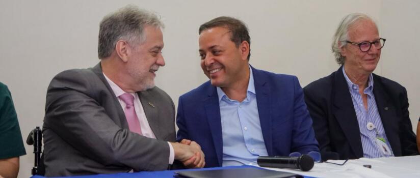 Niterói firma nova parceria com a UFF com projeto de telemedicina e Navio-Escola