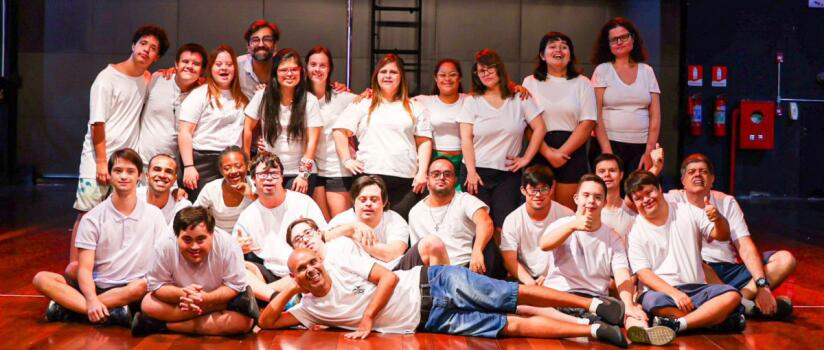 Espetáculo O nome das coisas celebra a força da linguagem