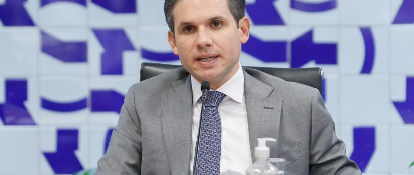 Após operação no Rio, Hugo Motta indica data para votação da PEC da Segurança Pública