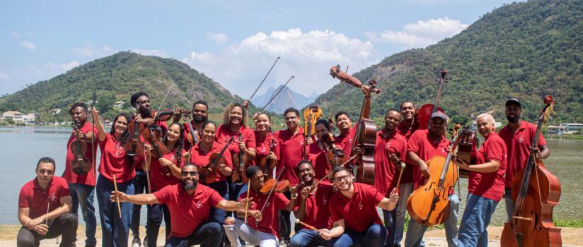 Orquestra da Grota se apresenta pela 1ª vez no Theatro Municipal do Rio