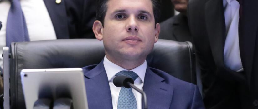 Em recado ao STF, Câmara dos Deputados aprova PEC da Blindagem