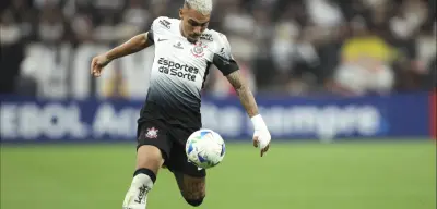 Matheuzinho vive auge no Corinthians, mira Europa e tem 'lobby' na seleção