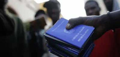 Desemprego fica em 5,6% até setembro, menor taxa da série histórica